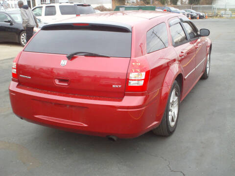2006 Dodge Magnum SXT