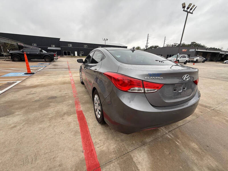 2012 Hyundai Elantra GLS