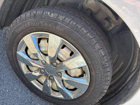 2019 Nissan NV200 SV