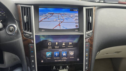2015 Infiniti Q50 Premium