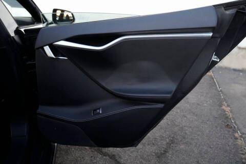2017 Tesla Model S 75D