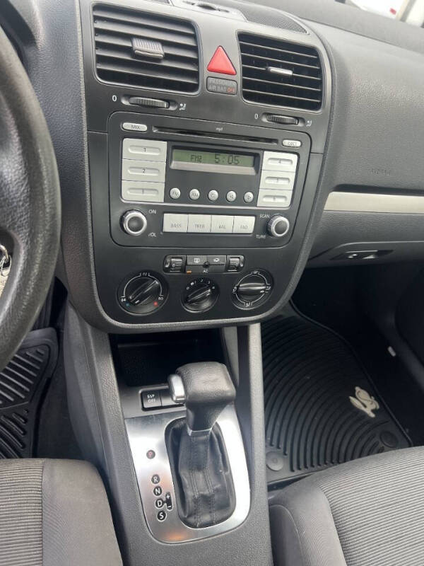 2009 Volkswagen Rabbit S PZEV