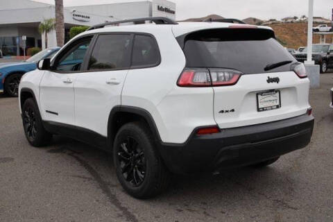 2023 Jeep Cherokee Altitude Lux