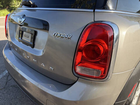 2017 MINI Countryman Cooper