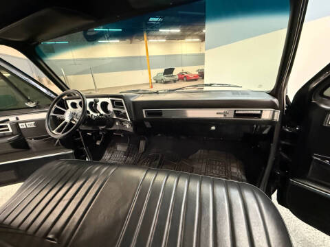 1987 Chevrolet R/V 10 Series