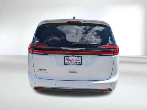 2026 Chrysler Pacifica Pinnacle