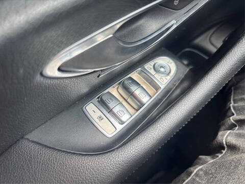 2018 Mercedes-Benz E-Class E 300