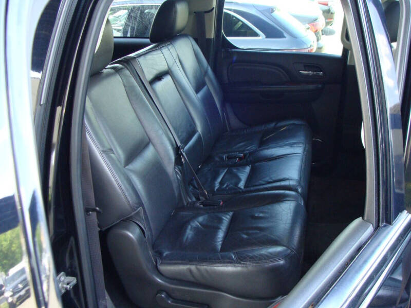 2012 Cadillac Escalade ESV Luxury
