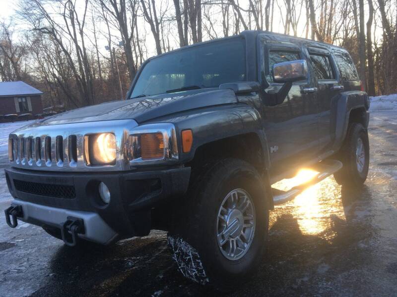 2008 HUMMER H3 for sale at Lou Rivers Used Cars in Palmer MA