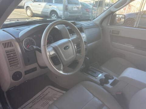 2011 Ford Escape XLT