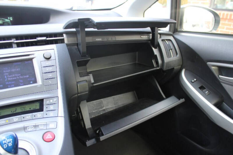 2015 Toyota Prius Plug-in Hybrid Advanced