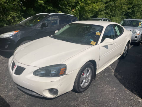 2006 Pontiac Grand Prix for sale at Trocci's Auto Sales in West Pittsburg PA