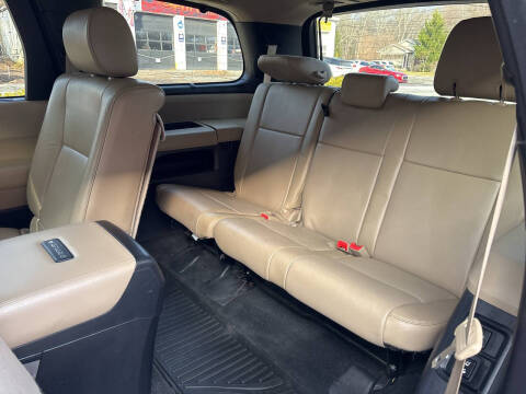 2013 Toyota Sequoia Platinum