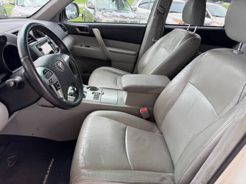 2013 Toyota Highlander