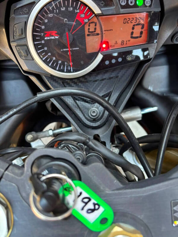 2011 Suzuki GSX-R750