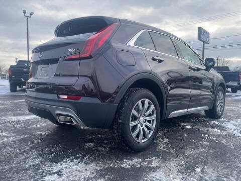 2021 Cadillac XT4 Premium Luxury