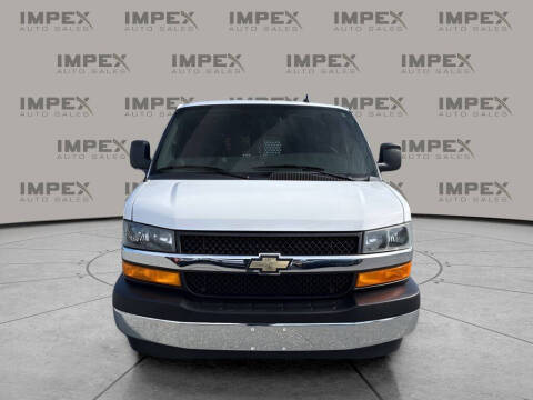 2023 Chevrolet Express 2500