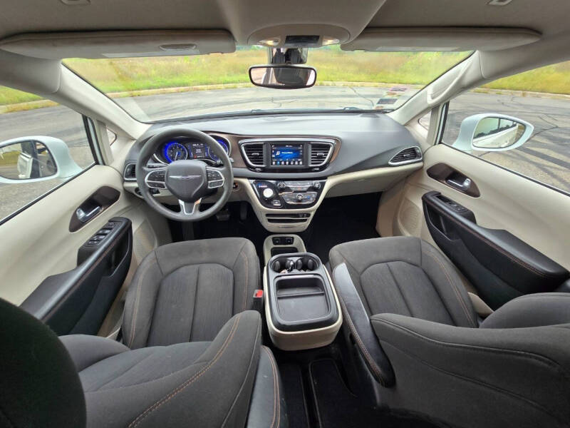 2018 Chrysler Pacifica Touring Plus