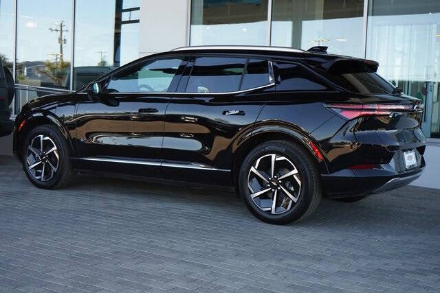 2025 Chevrolet Equinox EV LT 2