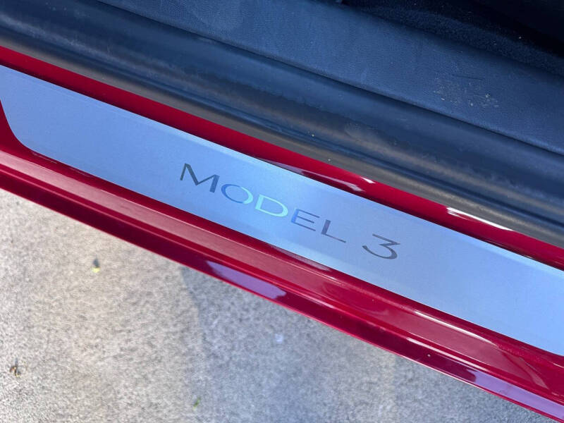 2018 Tesla Model 3 Long Range
