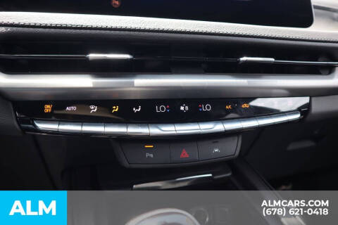 2025 Cadillac XT4 Premium Luxury