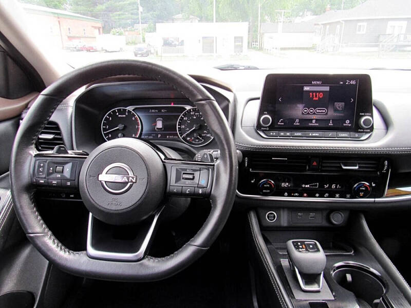 2023 Nissan Rogue SL