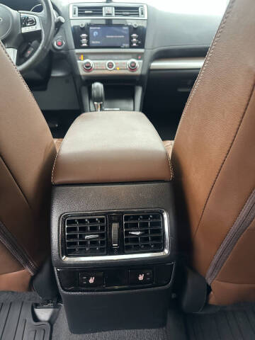 2017 Subaru Outback 2.5i Touring