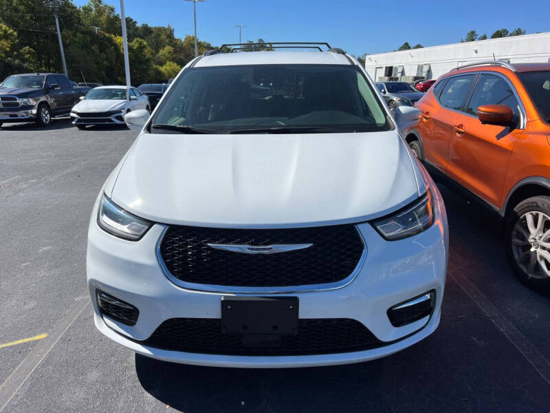 2022 Chrysler Pacifica Touring L