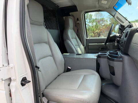 2009 Ford E-Series E-350 SD