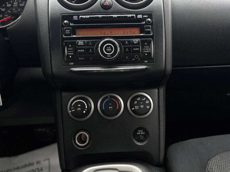 2013 Nissan Rogue S