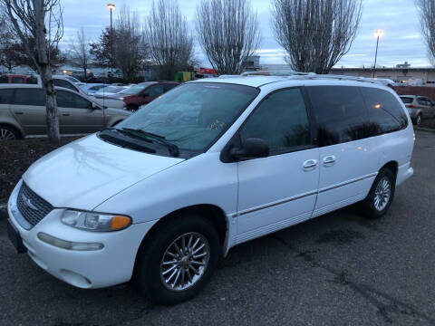 2000 Chrysler Town and Country for sale at Blue Line Auto Group in Portland OR
