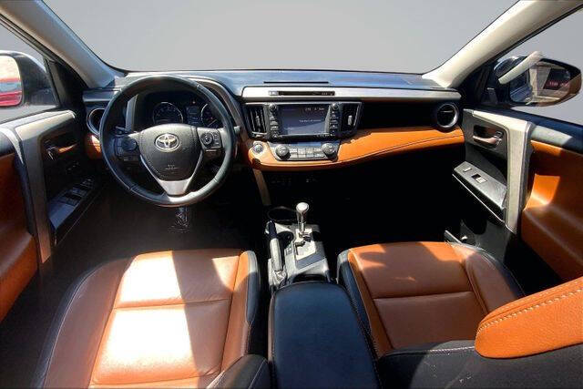 2017 Toyota RAV4 Limited