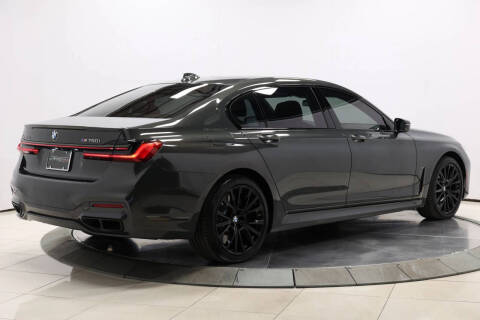 2022 BMW 7 Series M760i xDrive