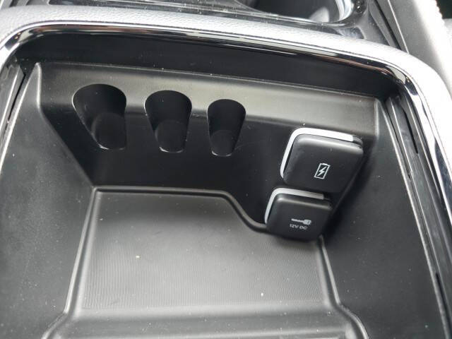 2023 Chrysler Pacifica Plug-In Hybrid Limited