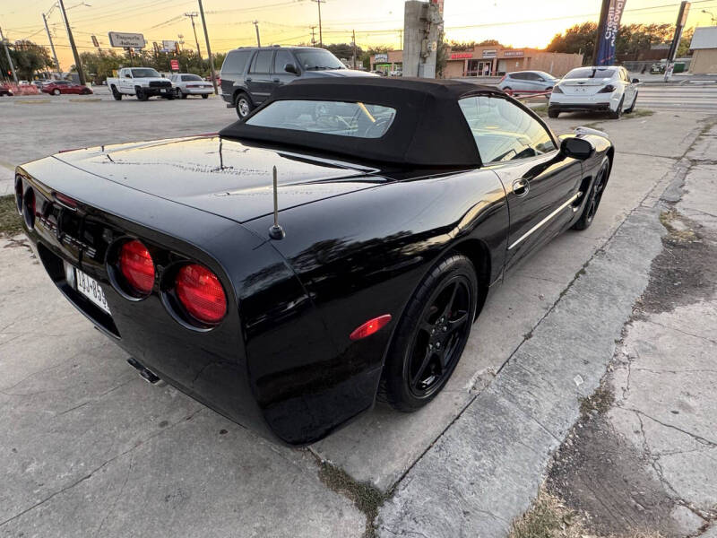 2003 Chevrolet Corvette
