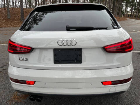 2016 Audi Q3 2.0T Premium Plus