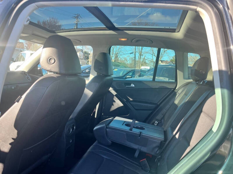 2012 Volkswagen Tiguan SE 4Motion