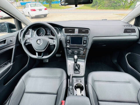 2021 Volkswagen Golf TSI
