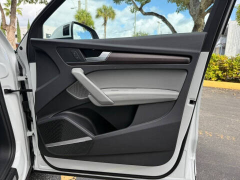 2022 Audi Q5 quattro S line Prem Plus 45 TFSI