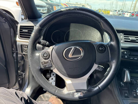2015 Lexus CT 200h