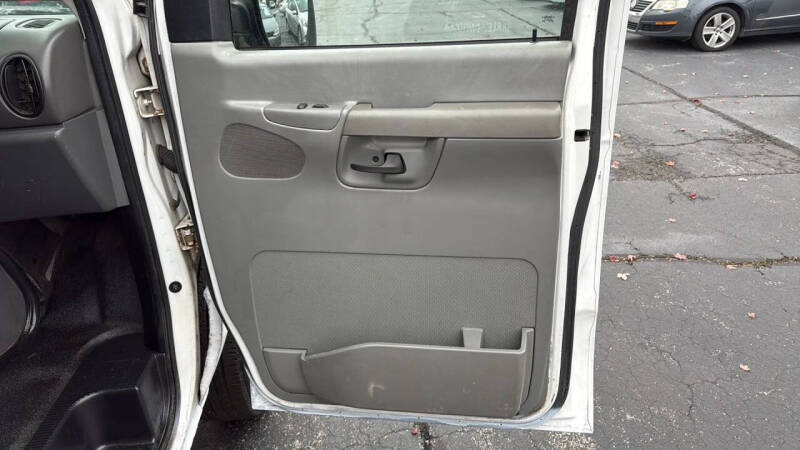 2007 Ford E-Series E-150