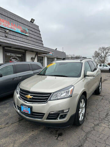 2015 Chevrolet Traverse for sale at VELAZQUEZ AUTO SALES in Aurora IL