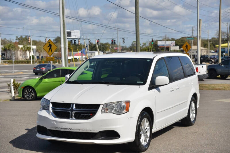 2015 Dodge Grand Caravan SXT's photo