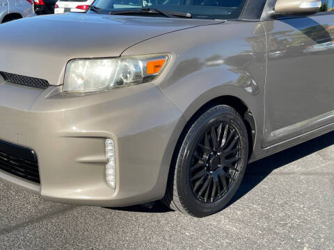 2013 Scion xB 10 Series