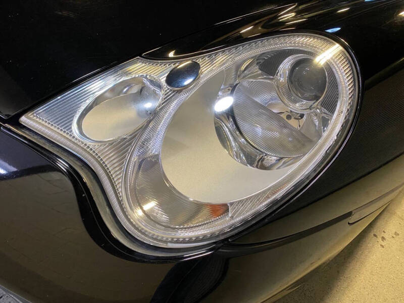 2004 Porsche 911 Carrera 4S