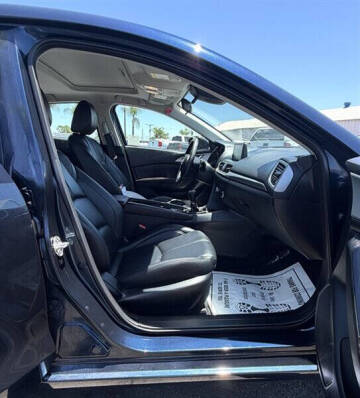 2017 Mazda MAZDA3 Touring 2.5