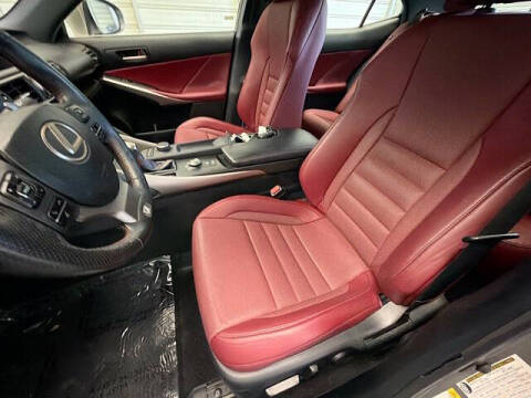 2019 Lexus IS 300