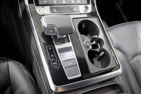 2020 Audi Q8 quattro Premium 55 TFSI