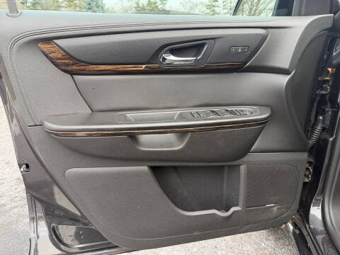 2016 GMC Acadia Denali