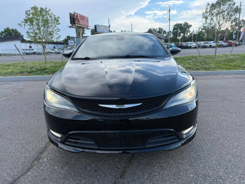2015 Chrysler 200 S